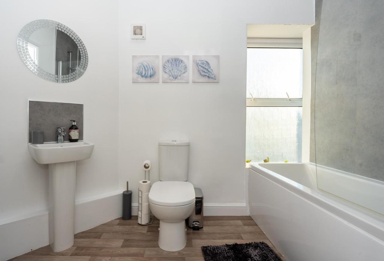 Sea Views Modern Two Bedroom Apartment Lowestoft Ngoại thất bức ảnh